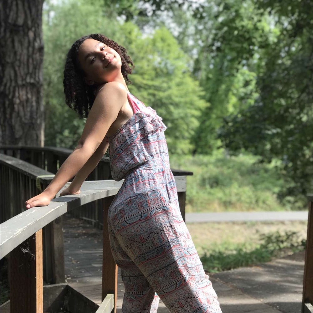 Meet your Posher, Chloe